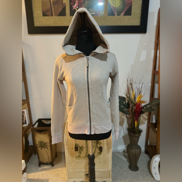 lululemon athletica Jackets & Blazers - Lululemon Women's Beige Cream Tan Jacket Size 4 Pre-owned Zip Up with Flaws